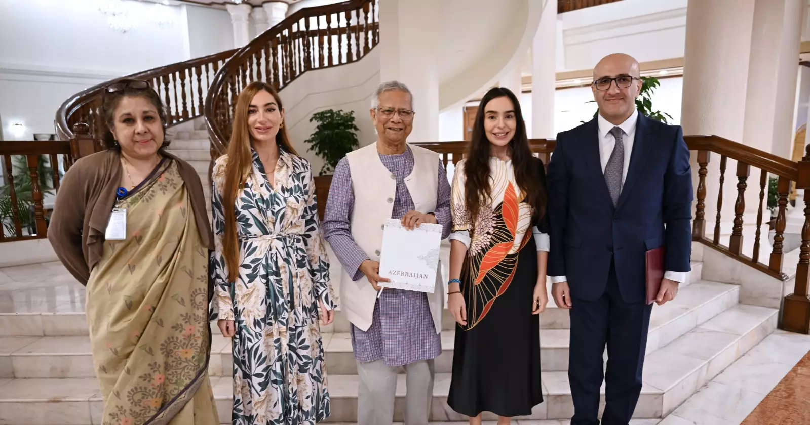 Prof Yunus seeks stronger trade, energy ties with Azerbaijan