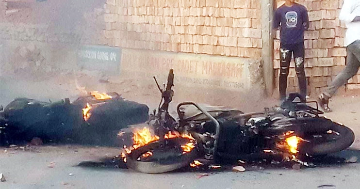 8 injured in BNP factional clash over jhut business