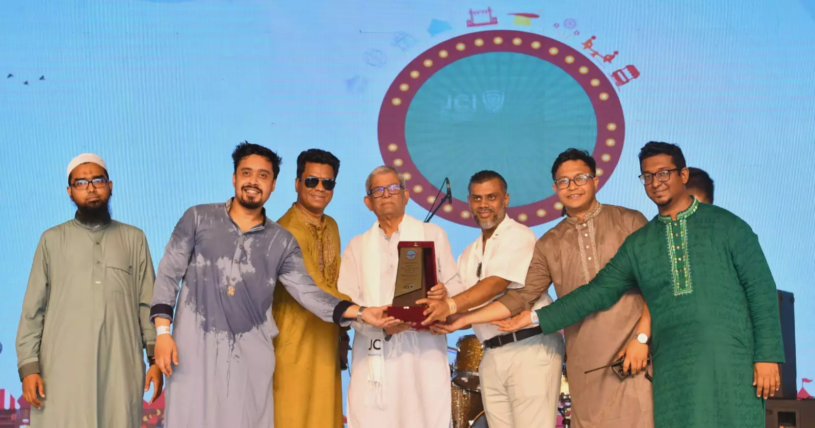 JCI Carnival: Mirza Fakhrul pledges to try and reduce poverty, improve living standards