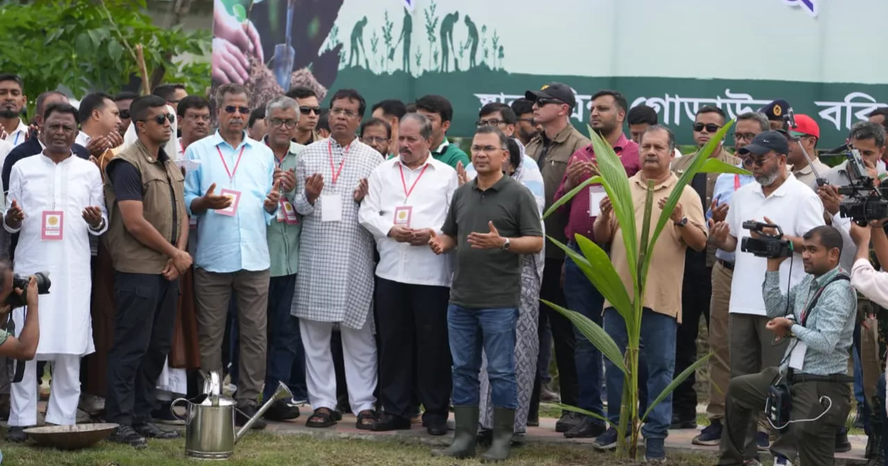 PM urges people to protect environment through collective action