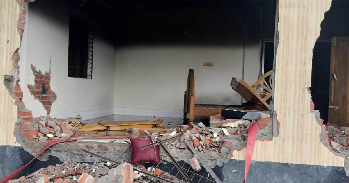 AL leader's house demolished, set on fire in Patuakhali
