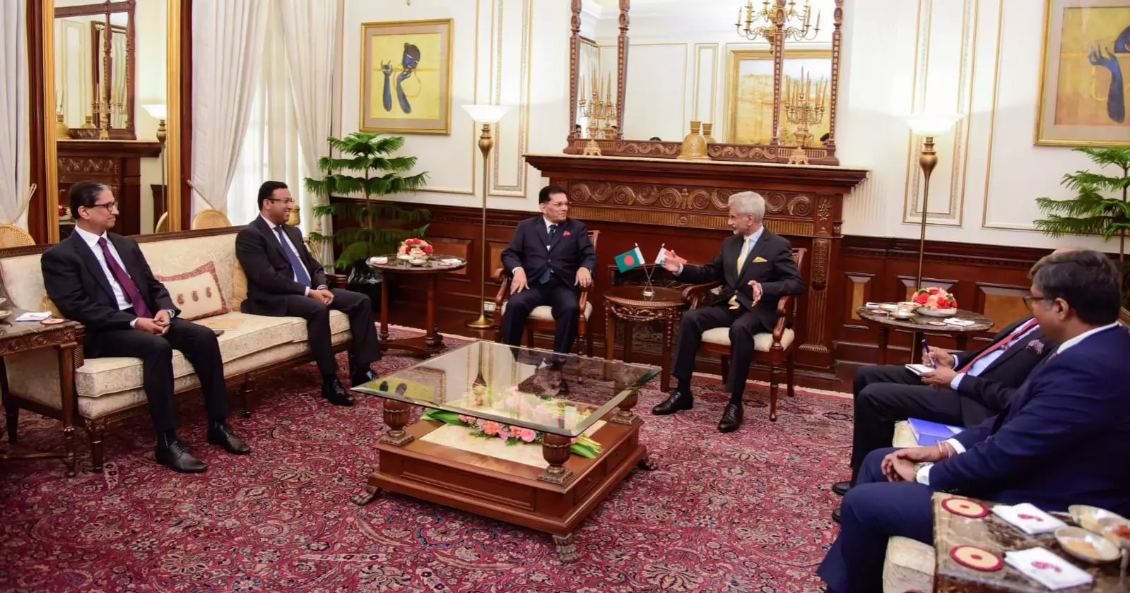 Dhaka, Delhi discuss strengthening bilateral ties, says Jaishankar