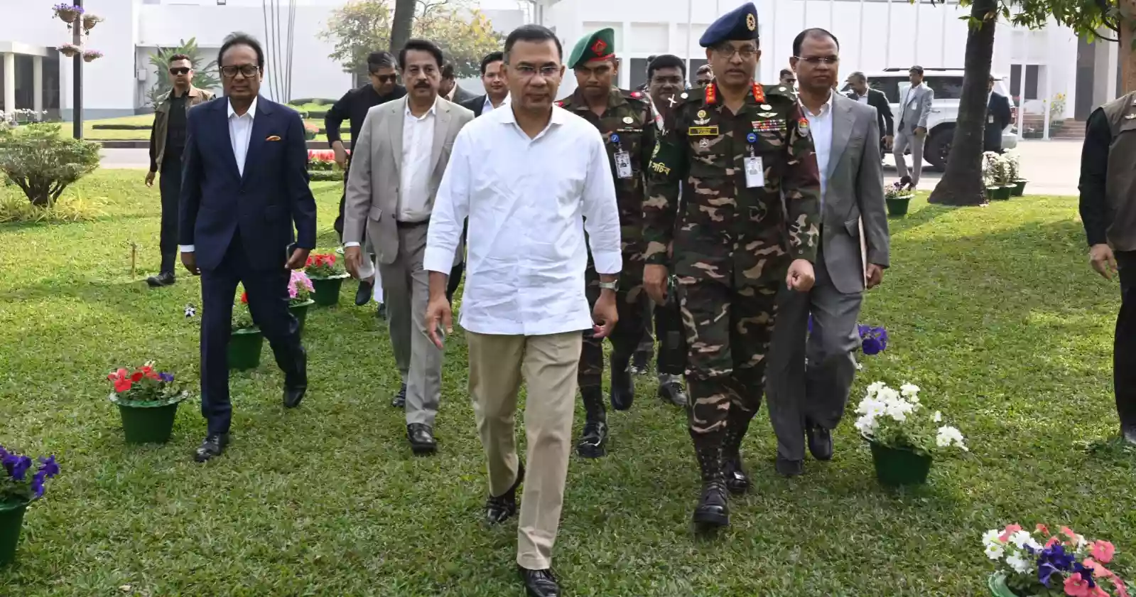 PM Tarique begins work at Tejgaon PMO for first time