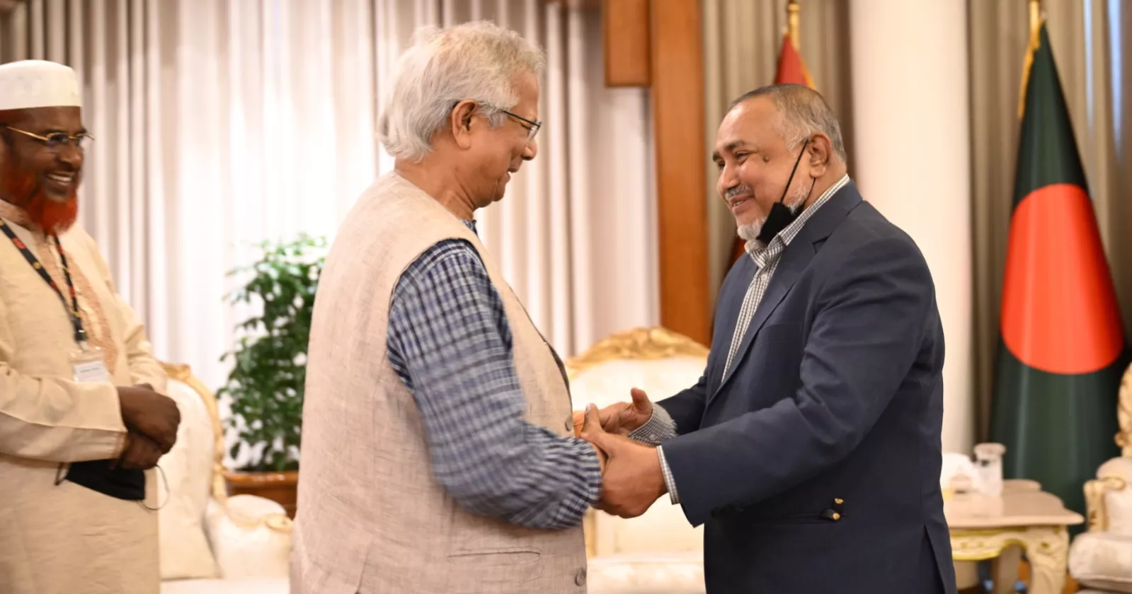 Prof Yunus holds talks with Jamaat leaders