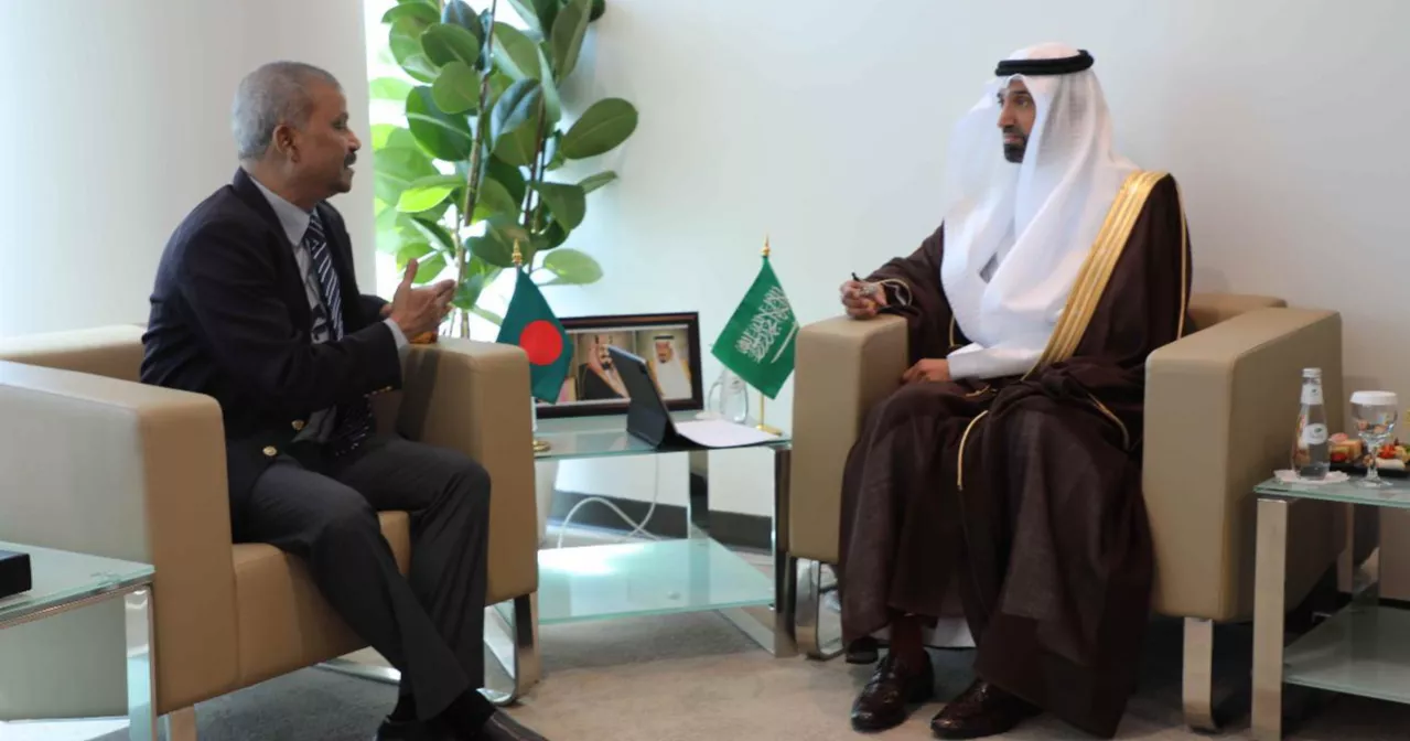Bangladesh, Saudi Arabia sign first official labour recruitment deal