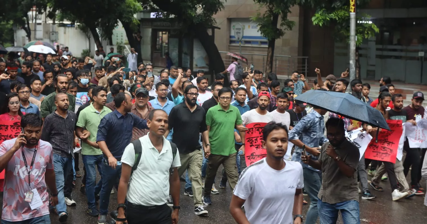 'Get Up Stand Up': Musicians express solidarity with students