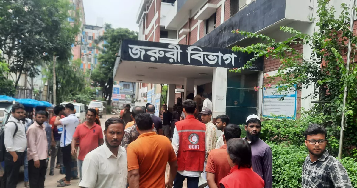 Stampede caused by fire panic injures nearly 50 students in B’baria