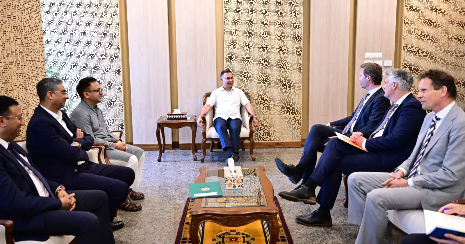 PM, Dutch minister discuss FTA, investment, Teesta project, Rohingya crisis
