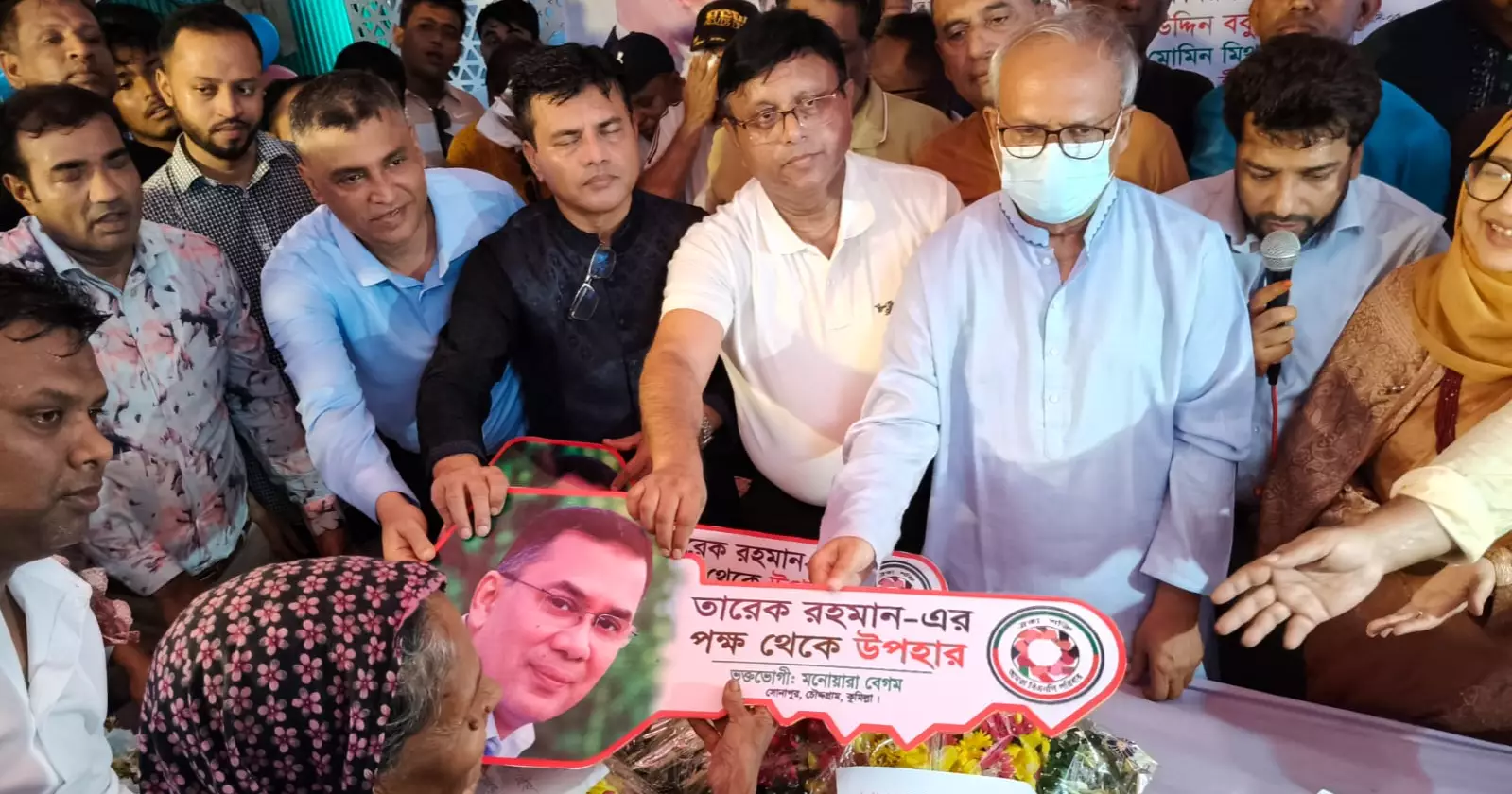 PM gifts new home to family of slain Jubo Dal leader
