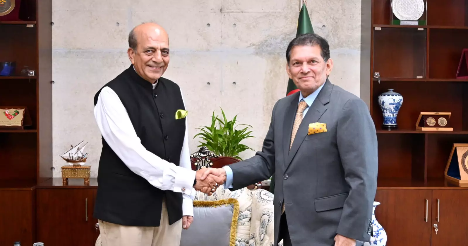 It’s important to address some irritations in Dhaka-Delhi relations: FM