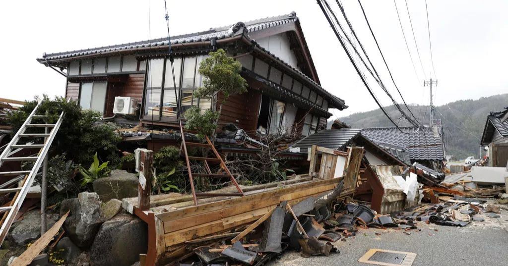Powerful earthquakes leave at least 48 dead, destroy buildings along Japan’s western coast