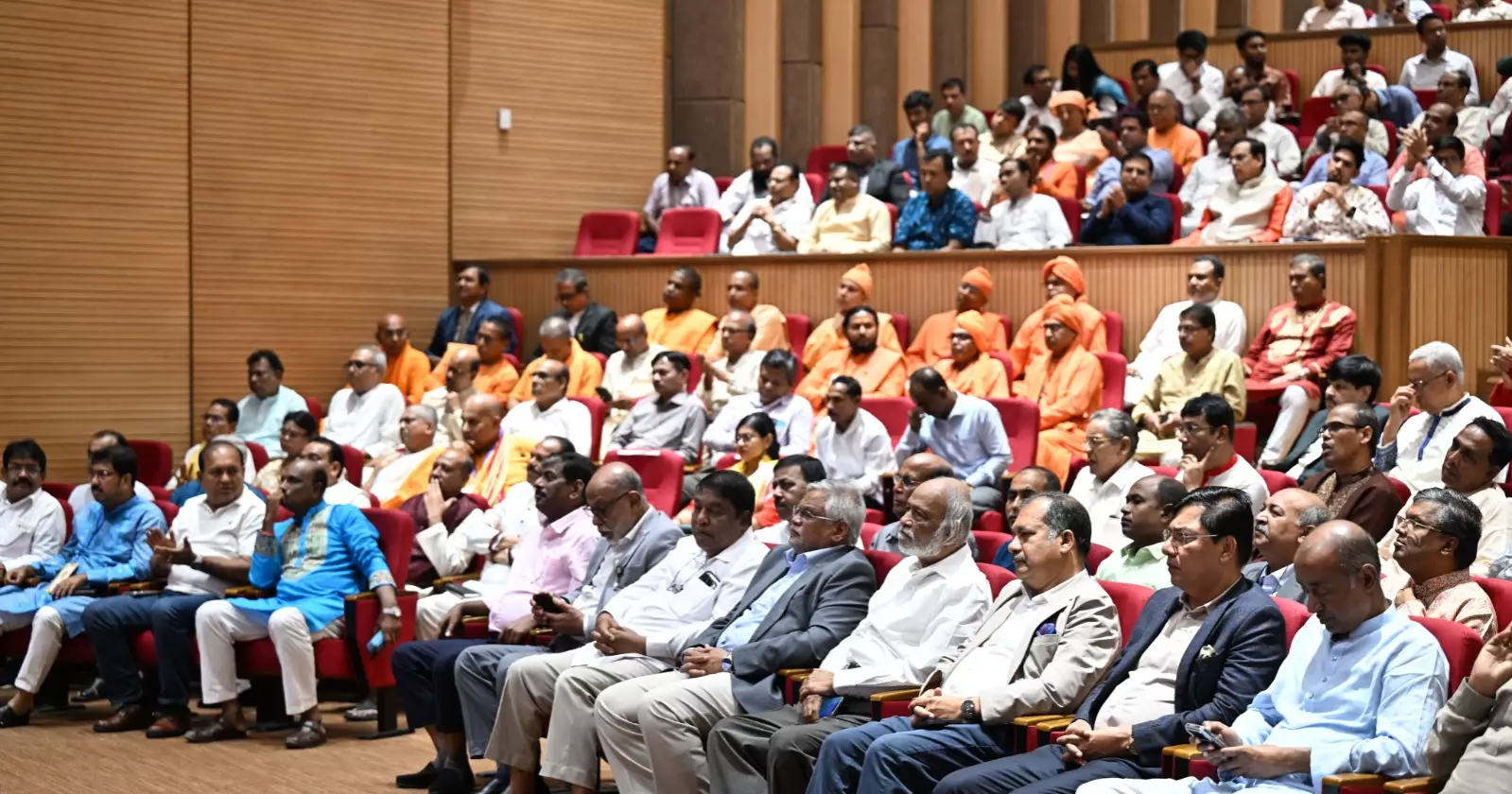 PM urges vigilance against rumours, communal provocation