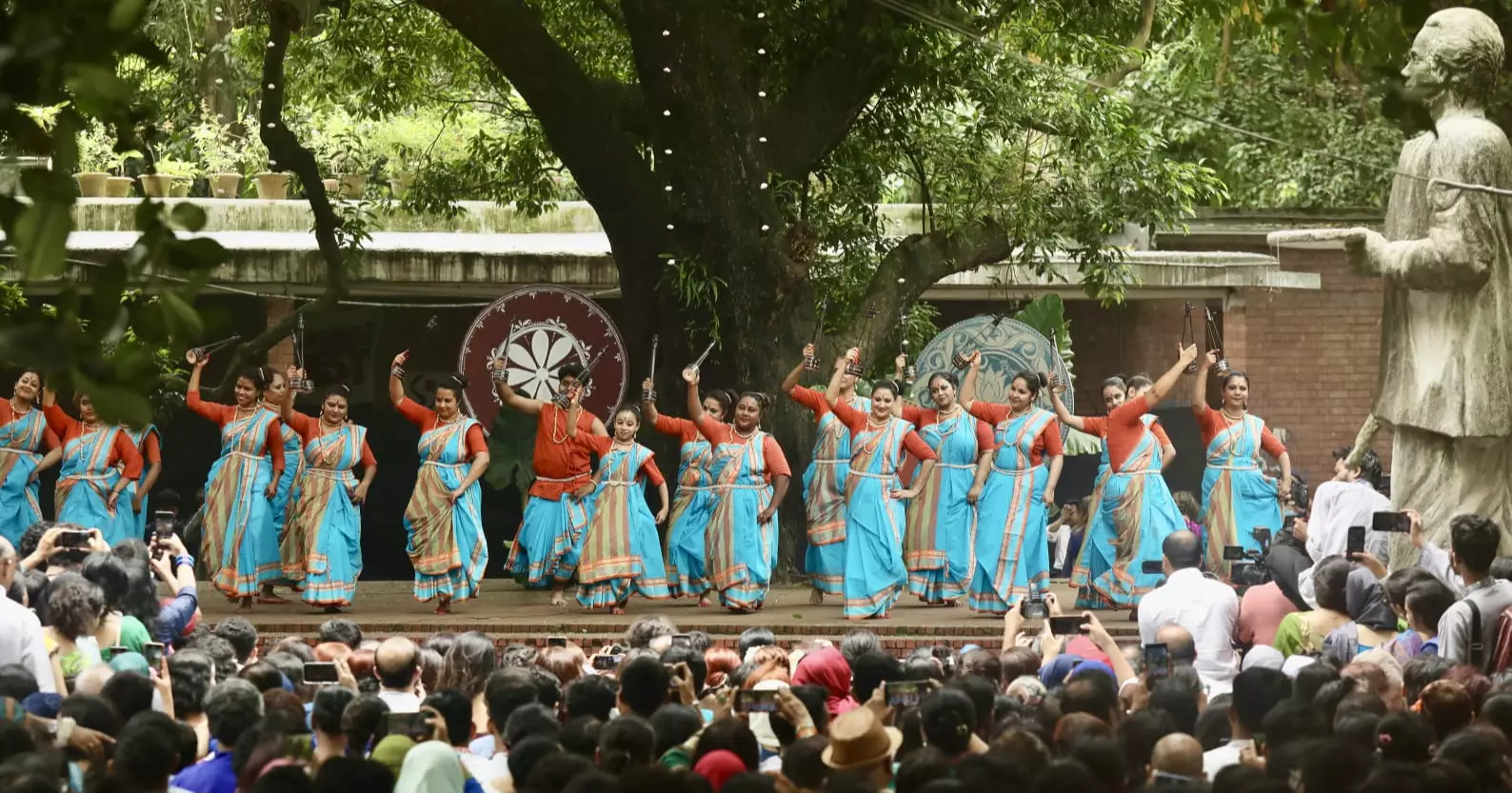 Ghanaghata-2 brings monsoon magic to DU