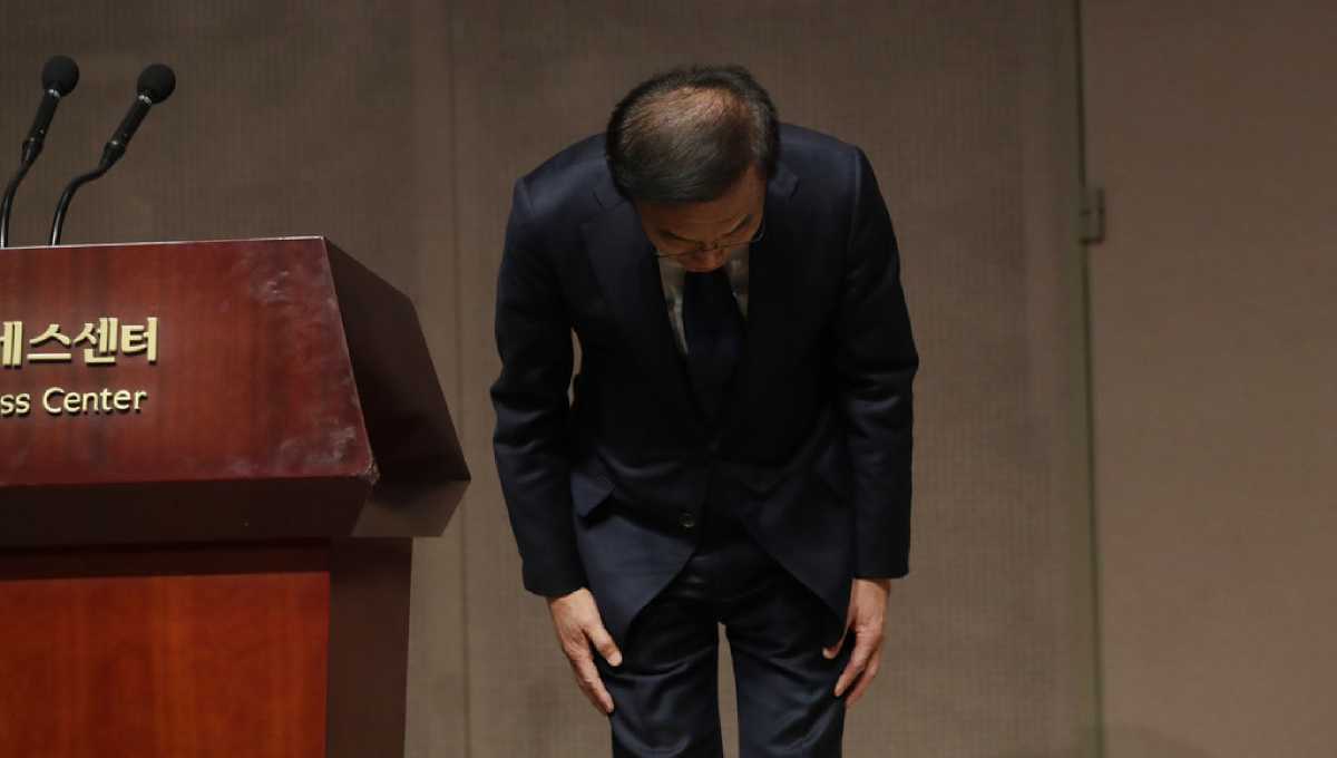 Samsung apologizes over sicknesses, deaths of some workers