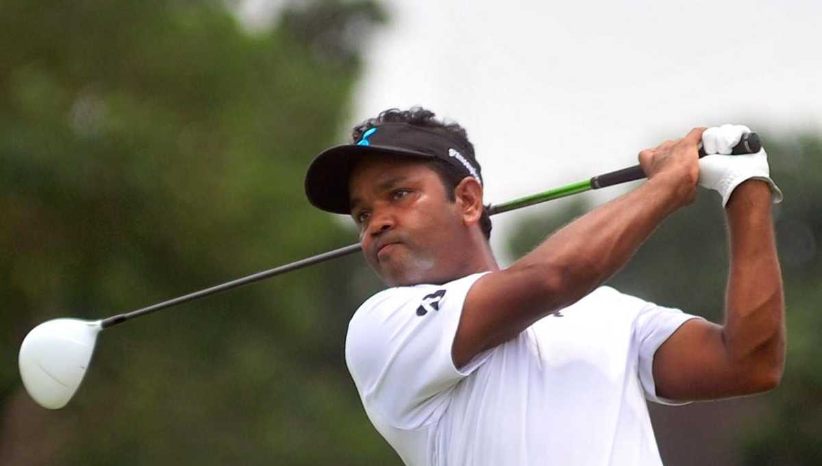 Siddikur sets 1-under opening in CNS Open Golf   