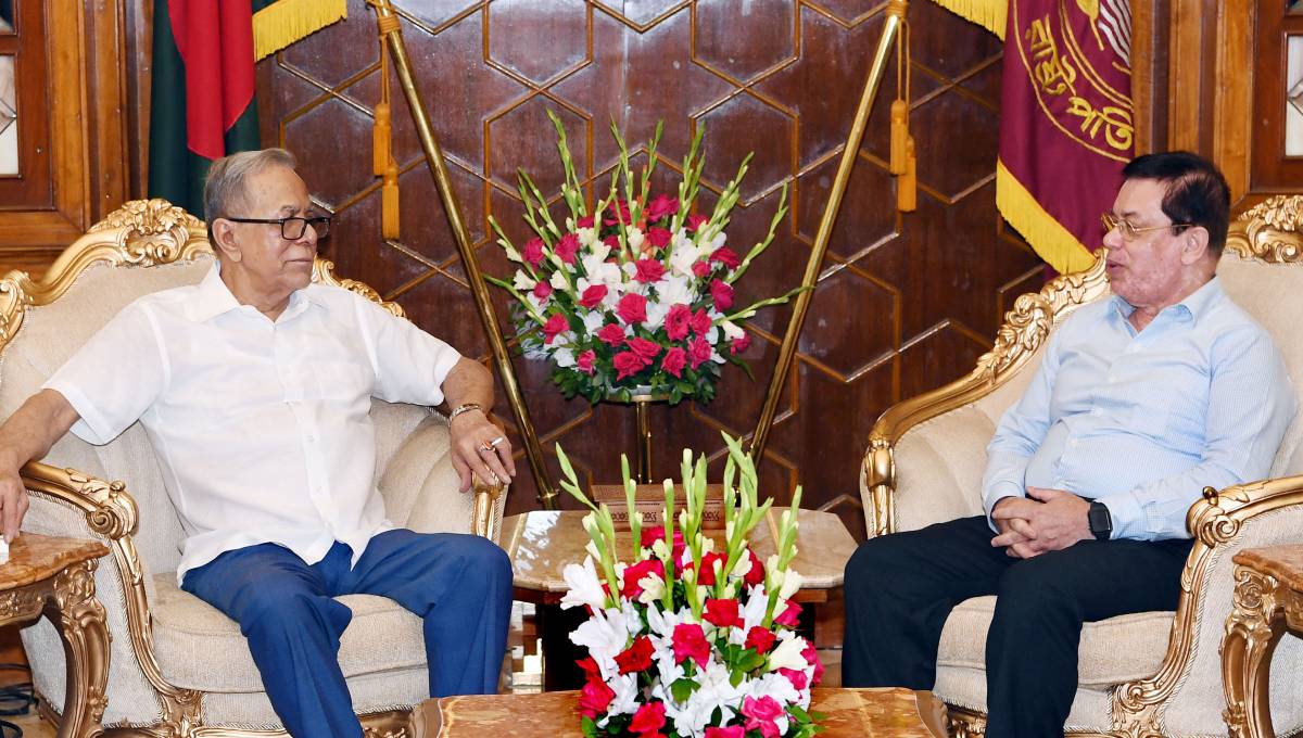 Ensure congenial atmosphere at universities: President