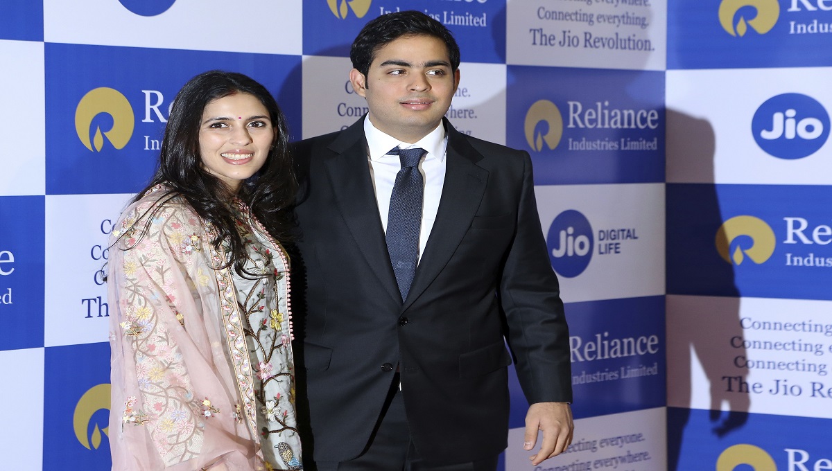 Saudi Aramco expands with $15B deal with India's Reliance