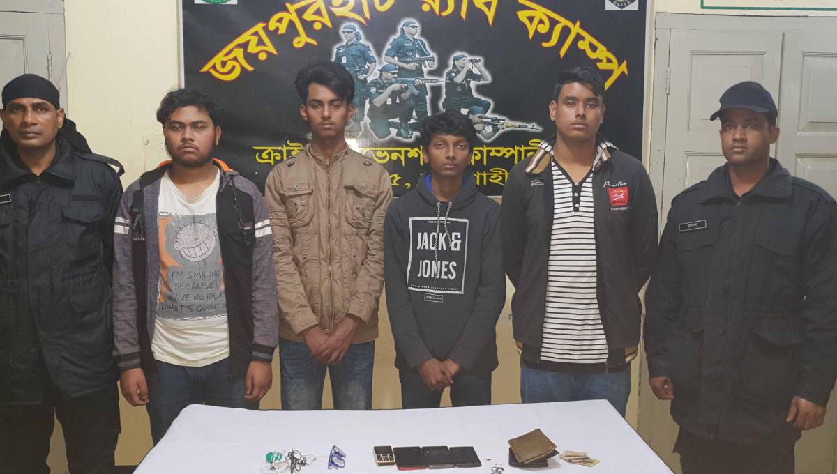 4 members of question paper-leak syndicate held in Joypurhat