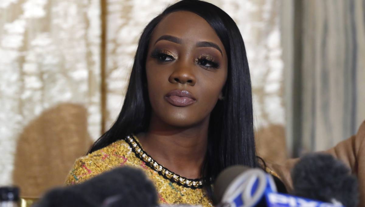 R. Kelly accuser says he threatened to reveal her sex life