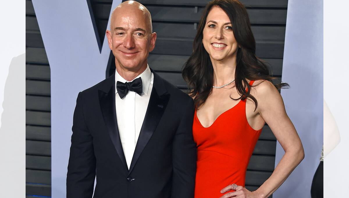 Amazon's Jeff Bezos and wife MacKenzie finalize divorce