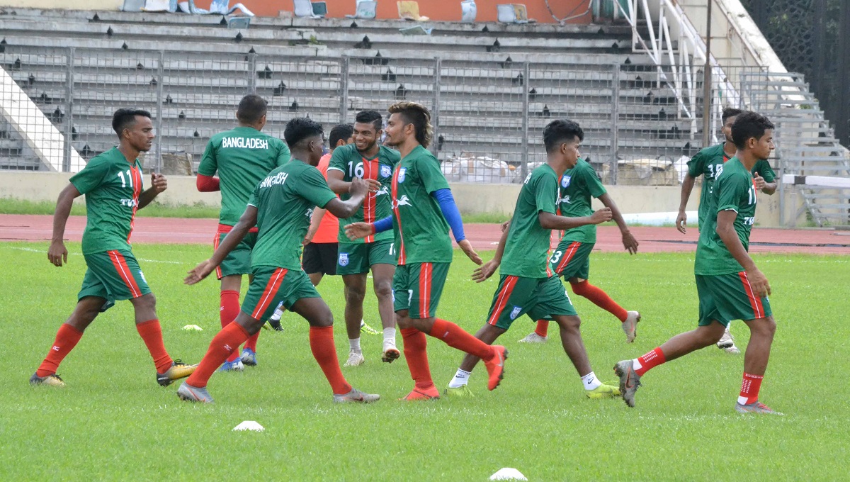 FIFA, AFC Qualifiers: Bangladesh Football team makes hard practices at BNS on day-1  
