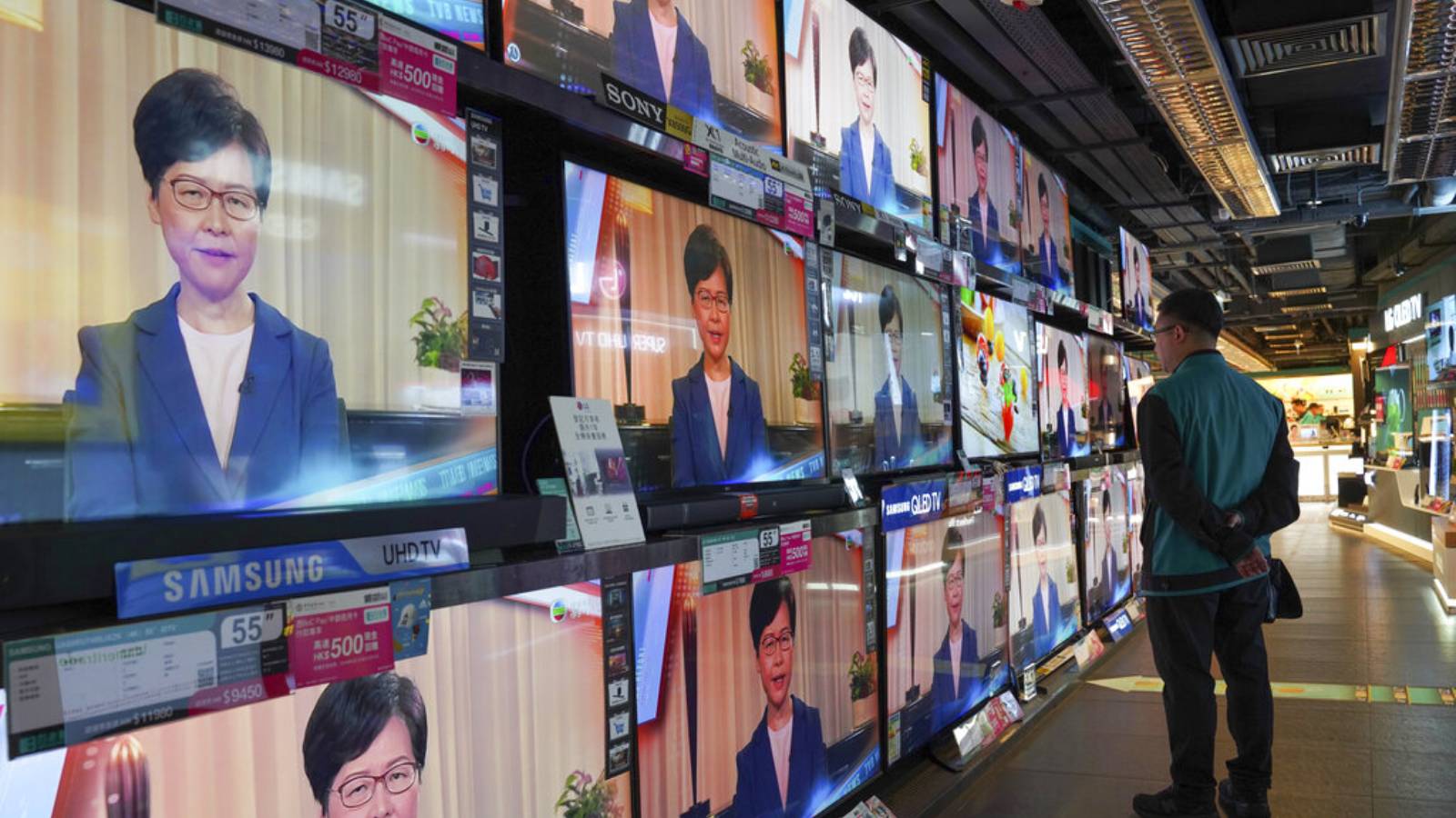 Hong Kong withdraws extradition bill that sparked protests