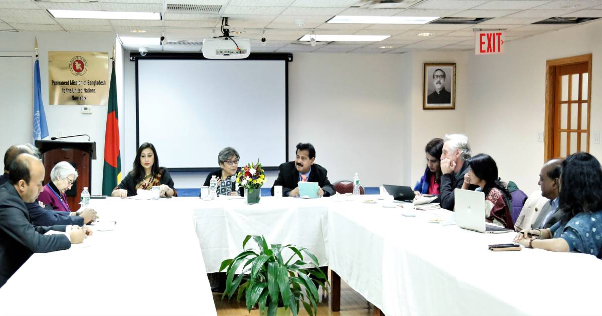 Doing everything to protect rights, safety of Bangladeshi migrants abroad: Dhaka