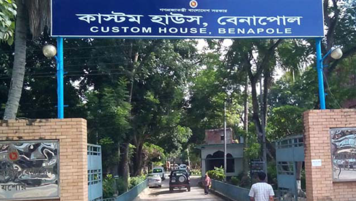 Businesses demand infrastructure development of Benapole Port