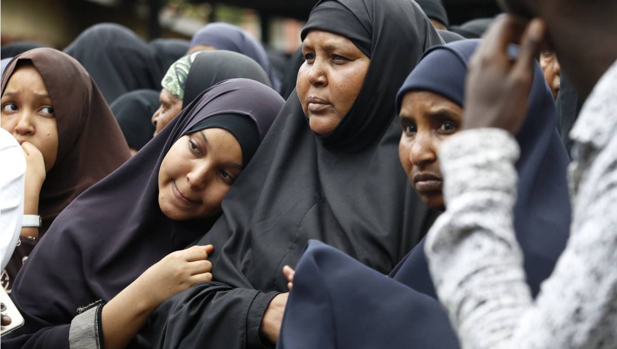 Death toll in Nairobi attack climbs to 21, plus 5 attackers