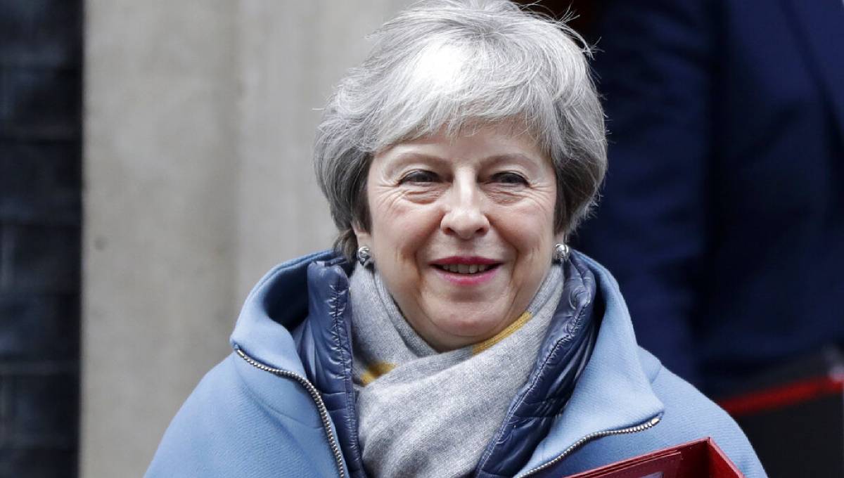 UK leader unveils Brexit Plan B, looks a lot like Plan A