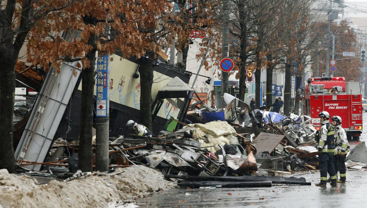 Suspected gas explosion destroys eatery in Japan, hurts 42