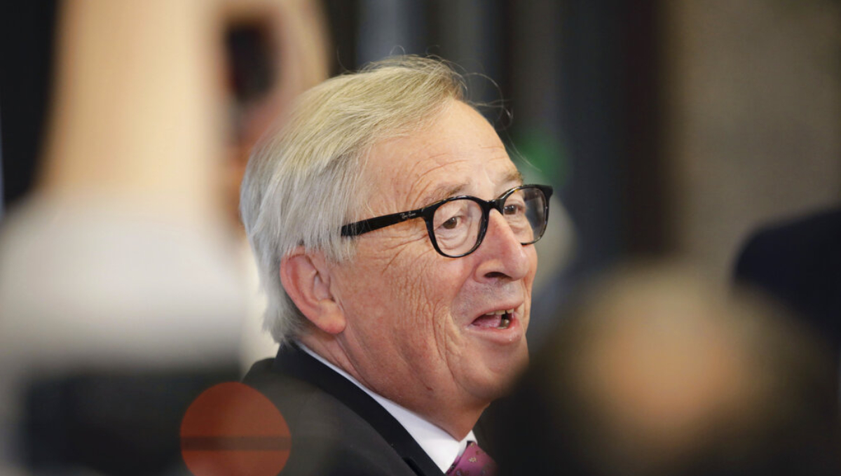 EU rules out reopening Brexit deal whoever replaces May