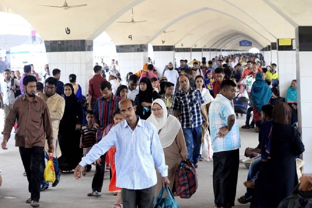 Eid holidaymakers start returning to capital