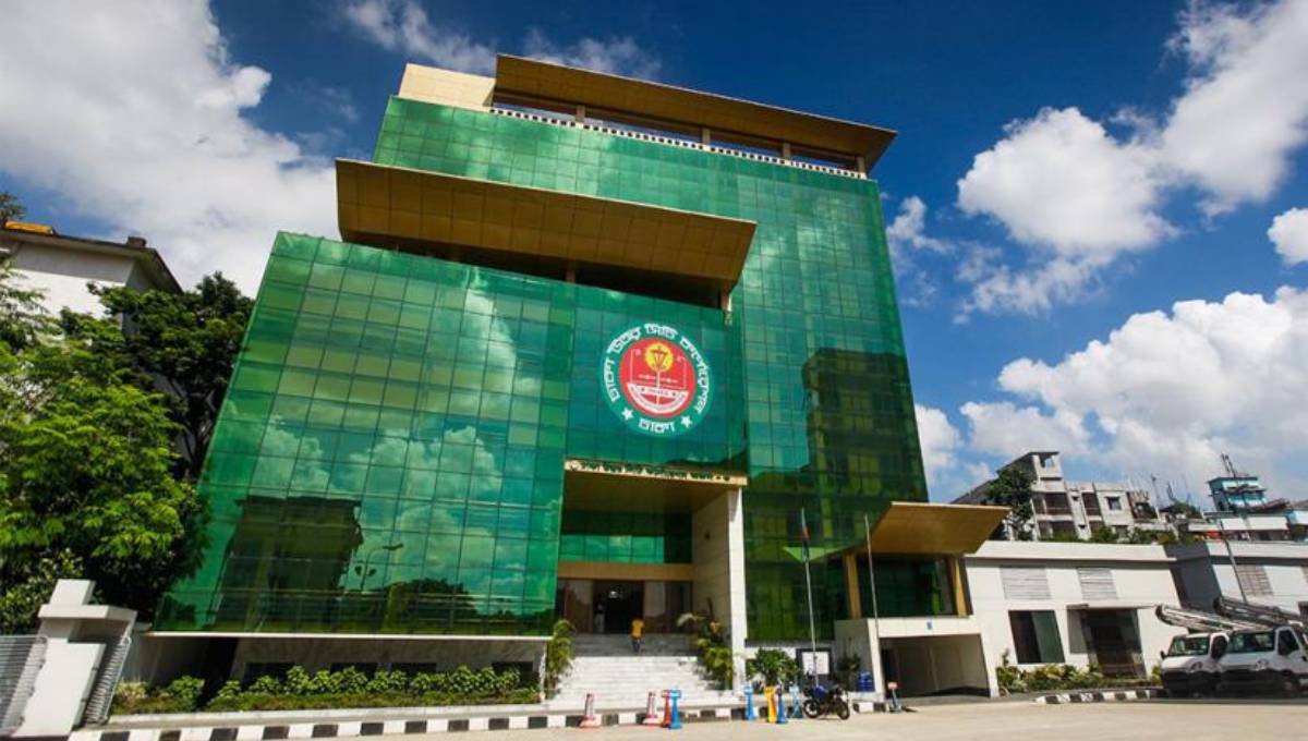 EC allocates electoral symbol to DNCC mayoral aspirants 