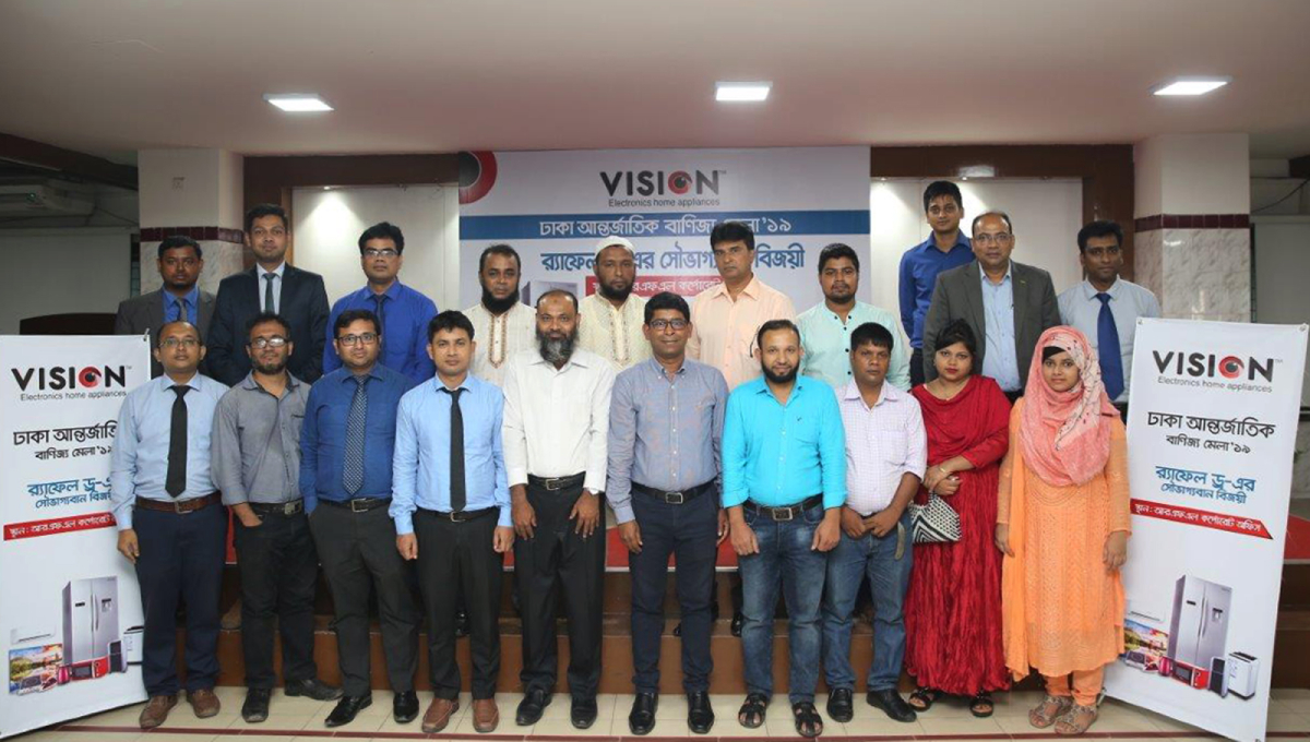 Vision distributes prizes among DITF raffle draw winners