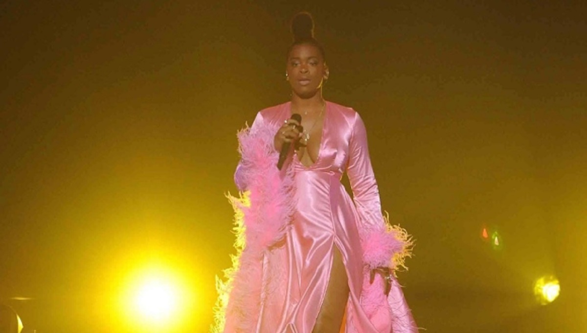 Voice smooth as shea butter, Ari Lennox is a future R&B star