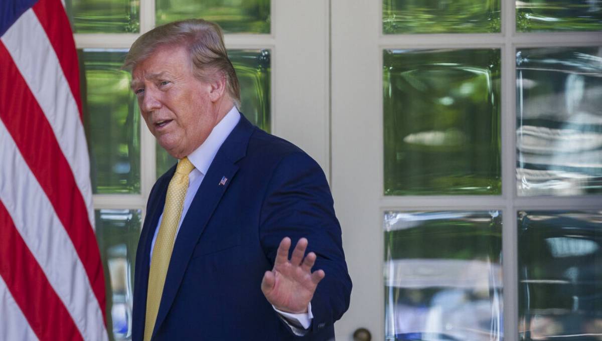 Trump blames Iran for tanker attacks but calls for talks