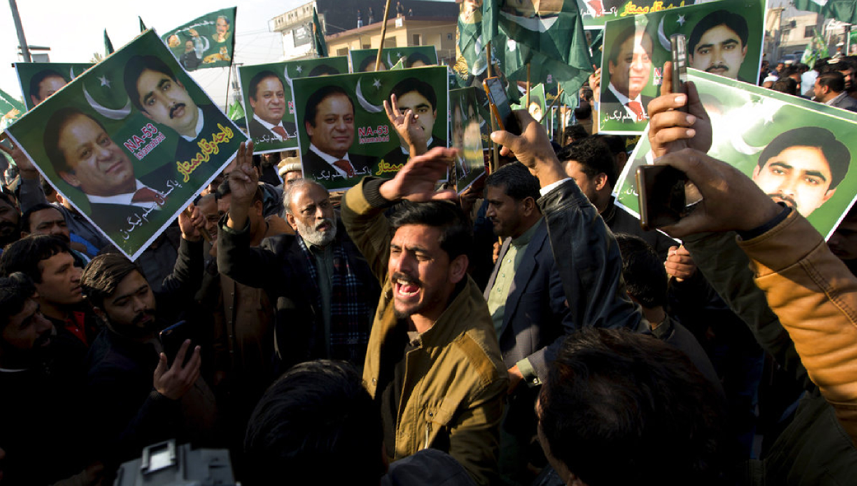 Nawaz Sharif sentenced to 7 years for corruption