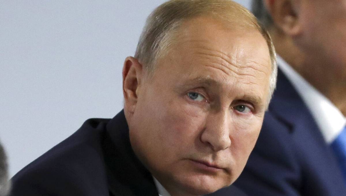 Putin: Russia helps China build missile warning system