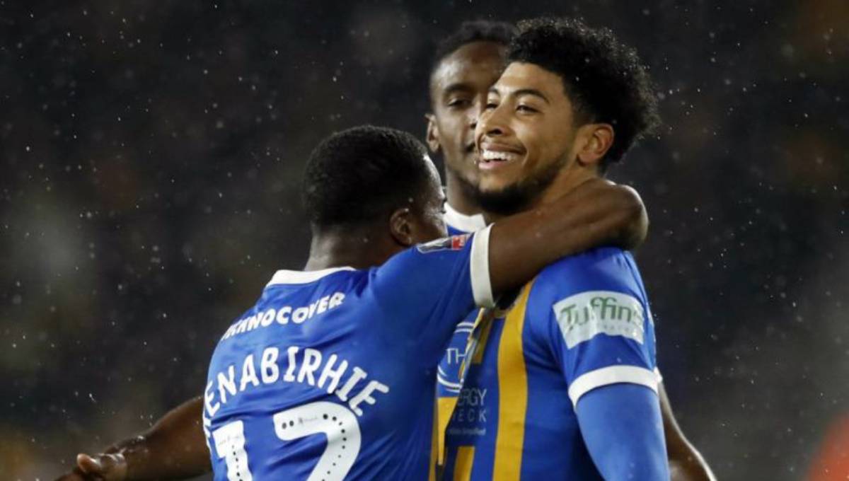 Wolves advances in FA Cup, Newport sets up Man City clash