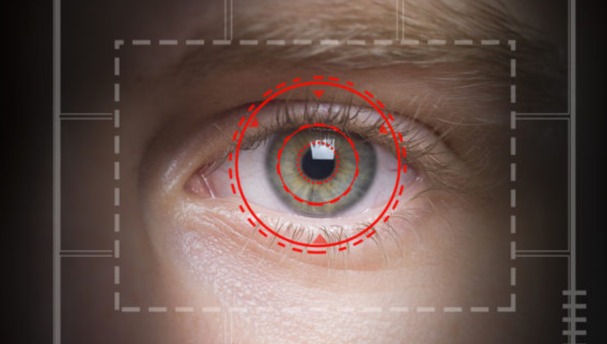 Arrested Japanese stalker used pupil image reflections