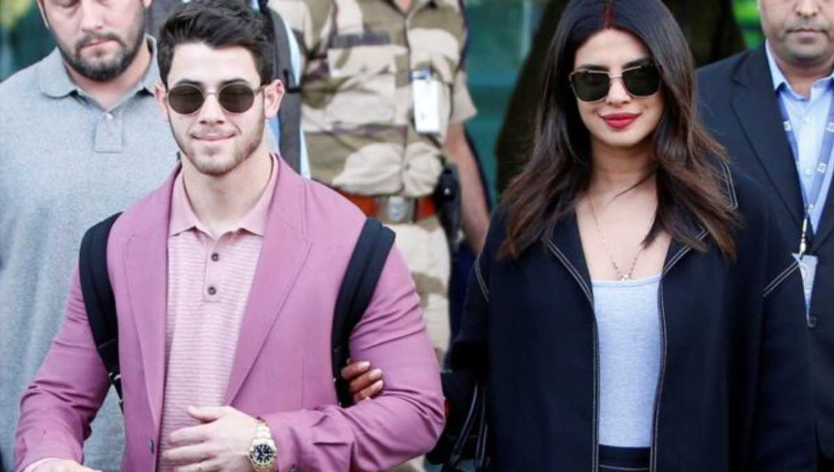 Priyanka Chopra: US writer sorry for 'scam artist' comment