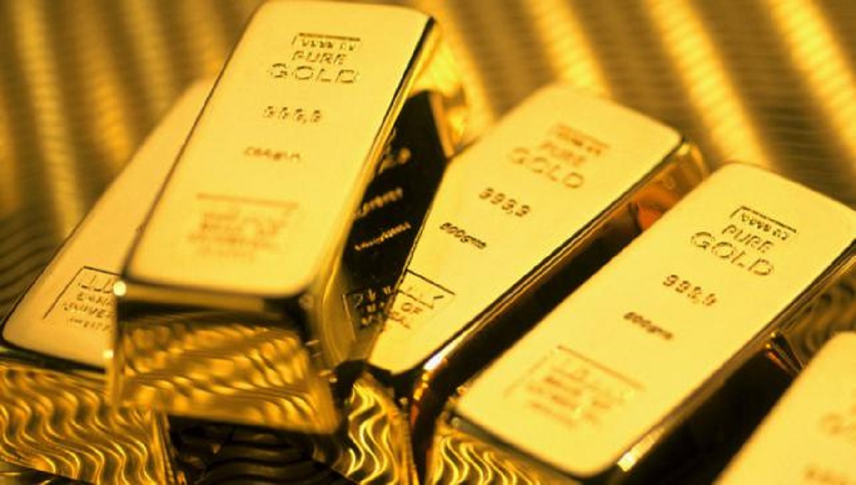 Female crew held with 10kg gold at Dhaka airport