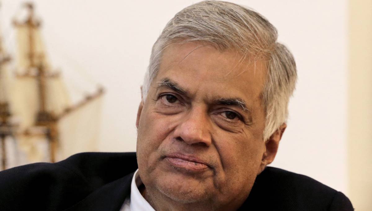 Sri Lanka's former PM returns to post