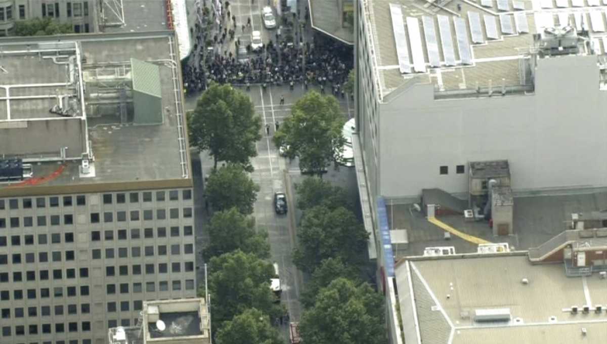 Australian police say stabbing attack linked to terrorism