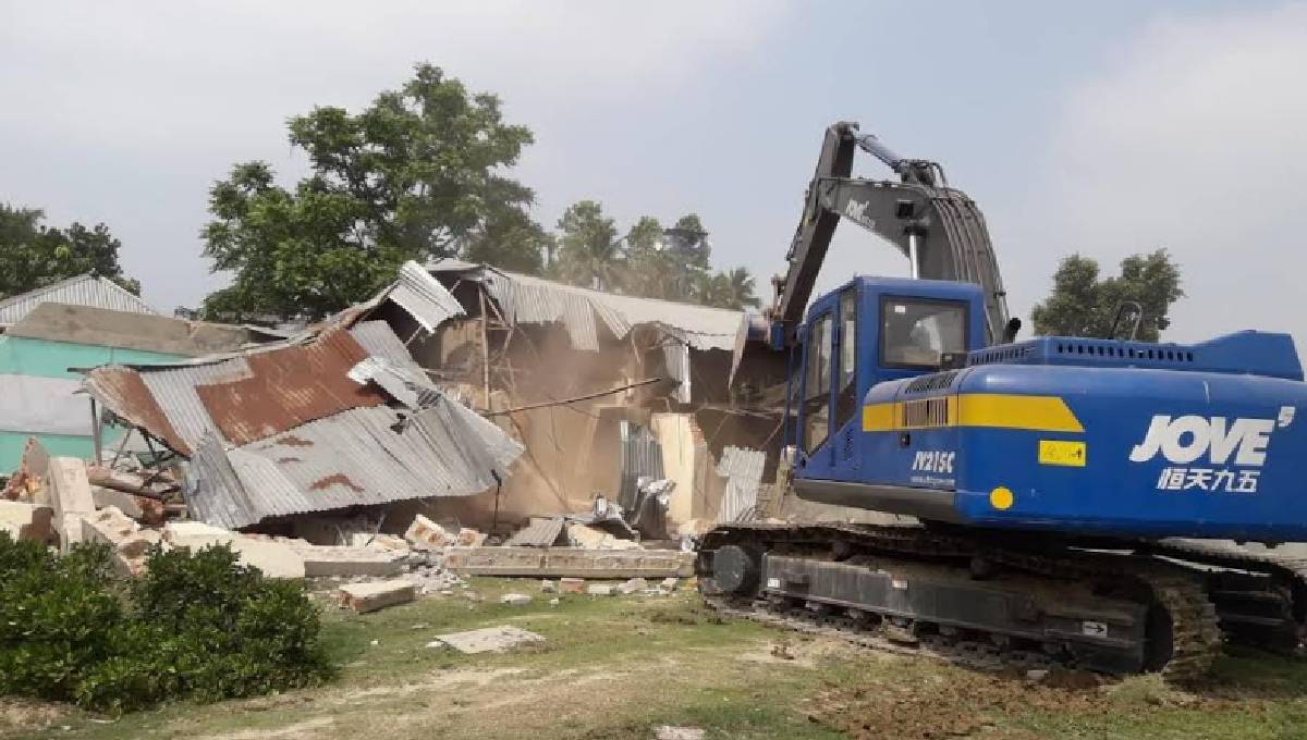 Kushtia fights against 3,000 river encroachers