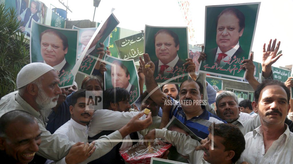 Pakistan's ex-PM Sharif freed after court suspends sentence
