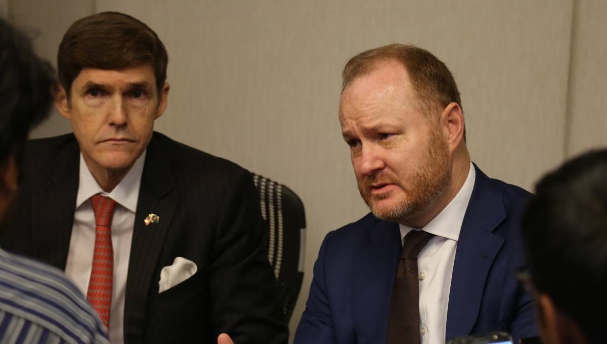 Dhaka, Washington discuss ways to address mutual concerns 